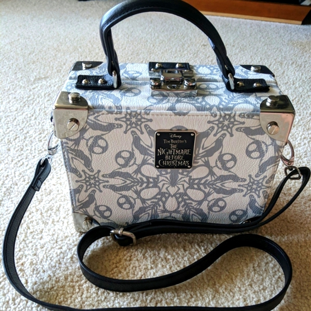 Loungefly nightmare before Christmas